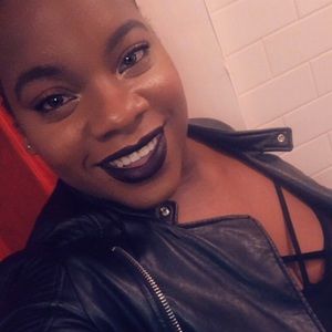 Meet your Posher, Stacey